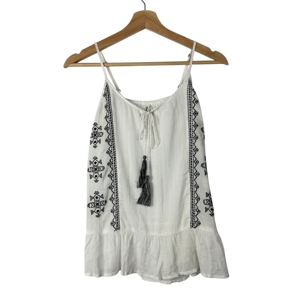 Mudd White & Black Embroidered Peplum Tank Top XS